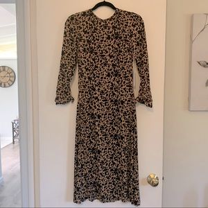 Reformation Port Dress in blitz/cheetah - Size 4.